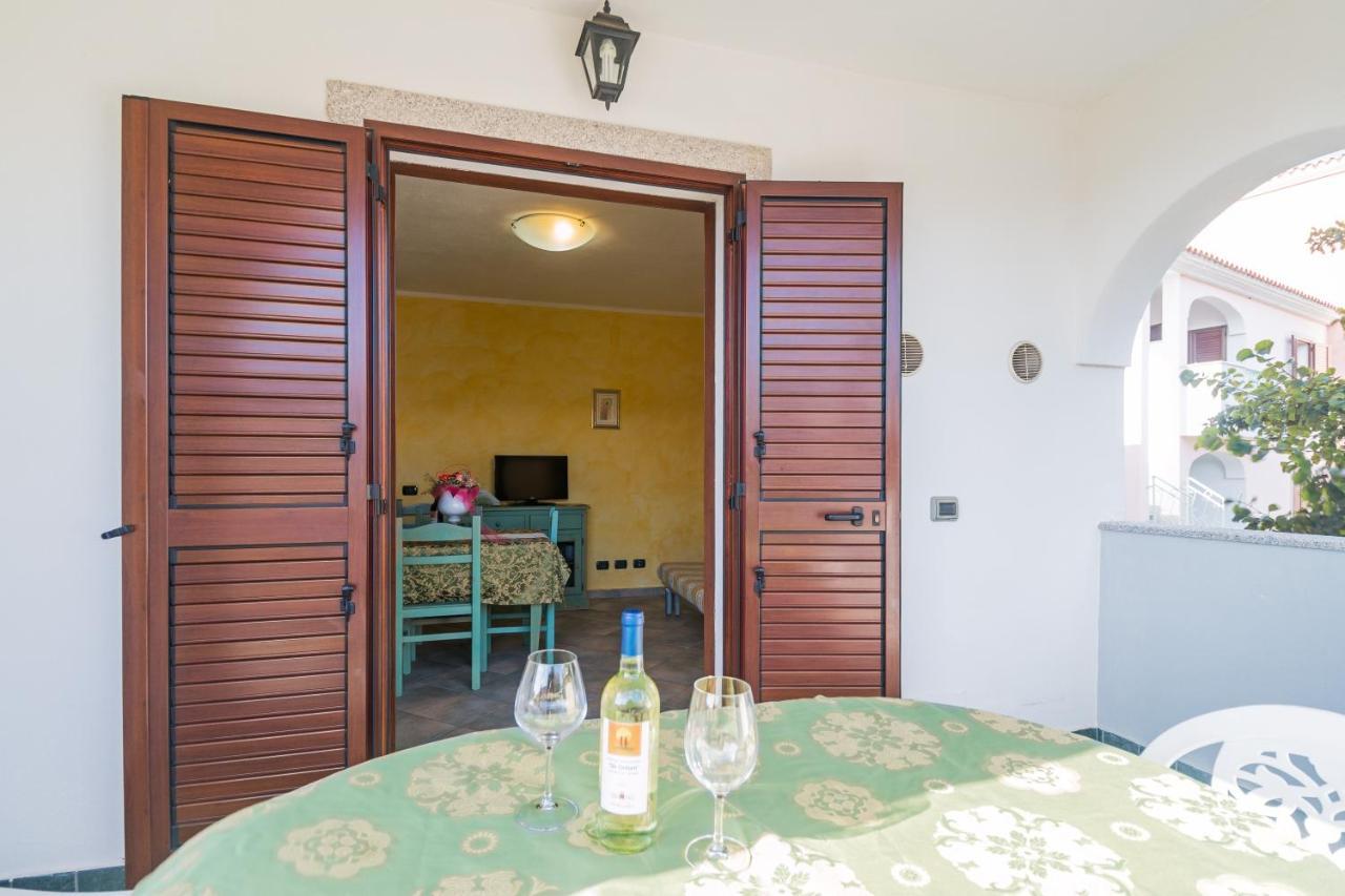Residenza Gli Ontani Hotel Orosei Bagian luar foto