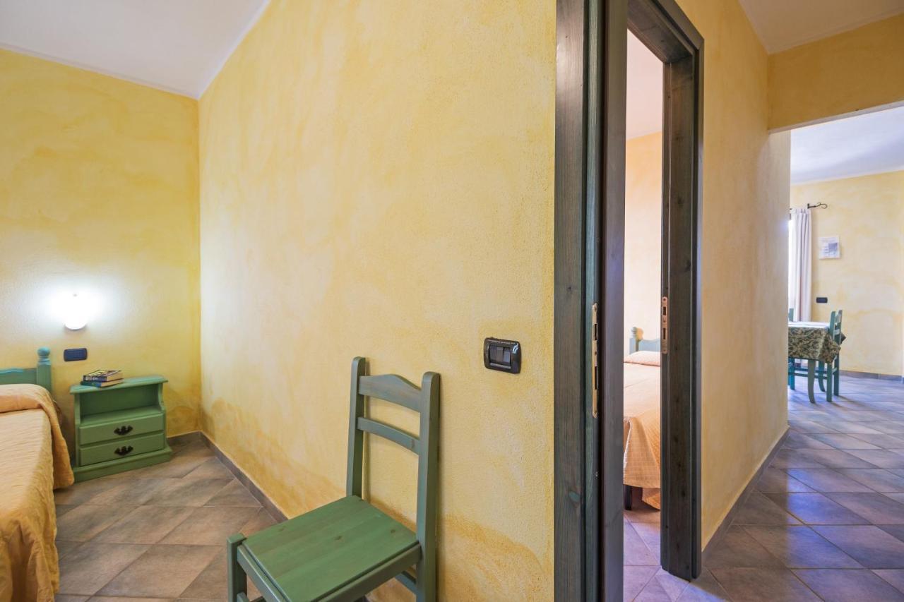 Residenza Gli Ontani Hotel Orosei Bagian luar foto