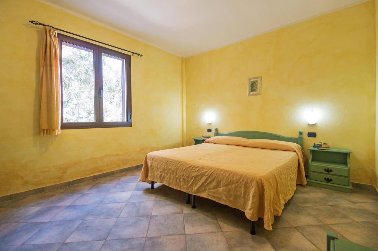 Residenza Gli Ontani Hotel Orosei Bagian luar foto