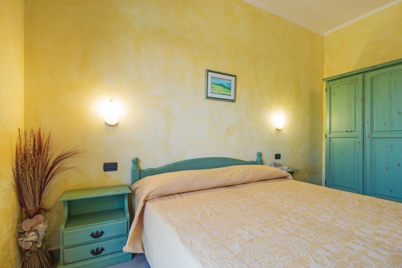 Residenza Gli Ontani Hotel Orosei Bagian luar foto