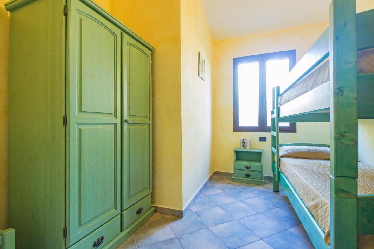 Residenza Gli Ontani Hotel Orosei Bagian luar foto